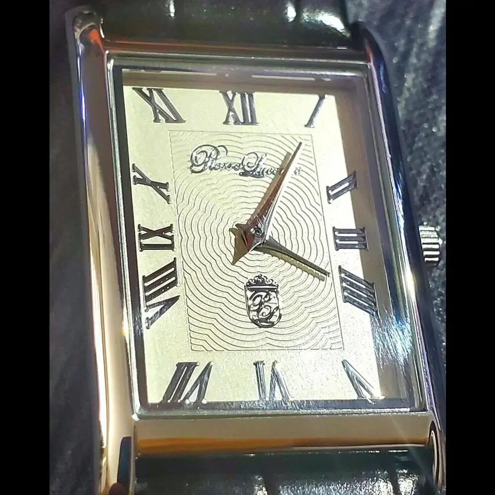 Pierre Lucerne Seiko Y120 Mens SQ Tank Watch Roman‎ Wave Dial